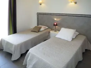 Vacation Home i Tarcu med 4 sovrum som kan rymma 10 - Image 2
