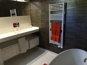 Villa sover 12, høj komfort, 10 minutters gang fra centrum af Anduze. - Image 3