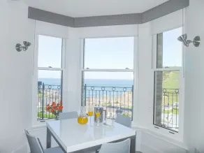 5 Arlington Villas - Image 4
