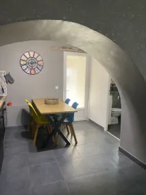 Jolie maison de village toute rénovée à 5 mn d 'un magnifique port de pécheurs - Image 2