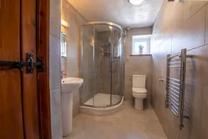 Corner Cottage - Image 2