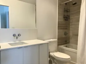 [Sun Palace]Luxurious 3BR Suite in Heart of DT with Amazing View - Image 3