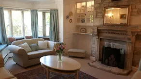 Beautiful Cotswolds farm house with period features and a beautiful garden. - Image 5