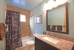 Cedars Palace - Walk to private beach & piers - Remodeled 3 bedroom - Image 2