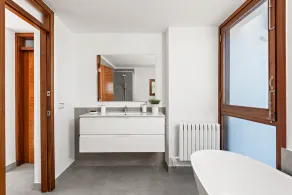 HUS på 250 m2 moderne design, kun 600 m. fra Binibeca Beach. - Image 2