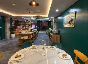 Cloud Chaser Hotel - Image 4