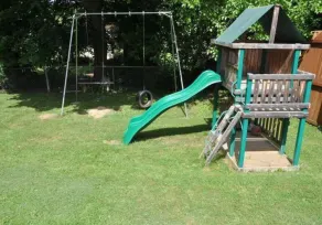 Family-friendly home.  Close to stadium & downtown. Great neighborhood! - Image 3