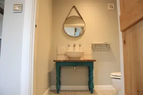 Charming and luxury retreats on our farm - Image 3