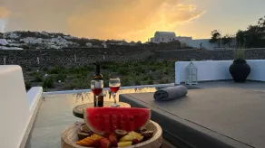 Vineyard Exclusive Suites - Image 5