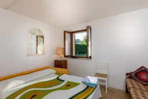 Wohnung mit Garten, Terrasse und Pool - Image 4