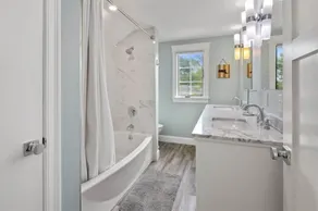 Fully Renovated Chatham 3 Bedroom with Water Views - Image 4