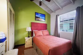 Belo apartamento de 2 quartos em St. James perto da praia e UWI com piscina. - Image 4