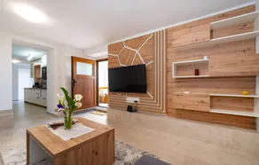 2 bedroom luxurious home in Slivnica - Image 2