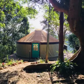 Beautiful yurt with spa and pool in the stunning Byron hinterland. - Image 5