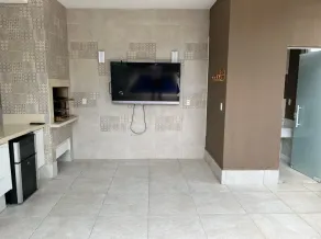 House - Image 2