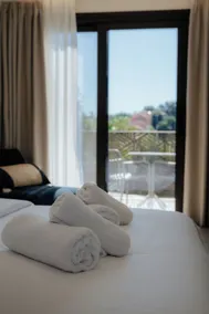 Malou and Charma Villas - Image 4