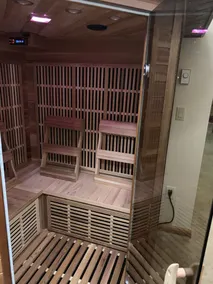 Hottub, Sauna, Deck, Backyard, Hi-Speed Internet - Image 2