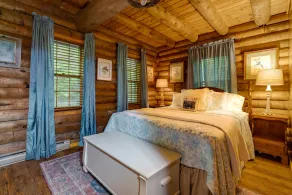Little Log Cabin in the Woods - Image 5
