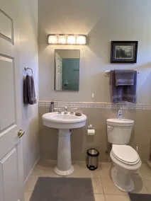 Rural home wheelchair accessible, pet friendly close to River & lake & I-80. - Image 2