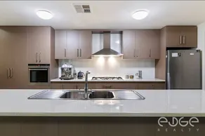 Large spacious 4 bedroom home - Image 4