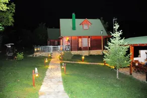 Ξύλινο Σαλέ 60 τετραγωνικα μεσα στο δασος σε 1000 υψόμετρο - Image 3