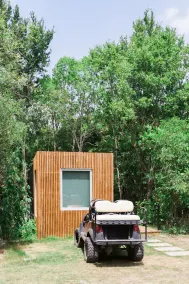 Dragonfly Cabin at Wahwahtaysee Resort on the San Marcos River - Image 4