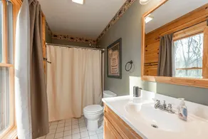 Cozy Dog Friendly Cabin Near State Park w/ Hot Tub - Image 3