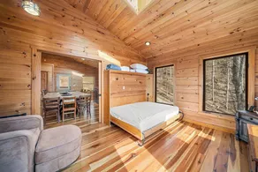 Overlook Mountain Retreat | Million Dollar Views, Fire Pit and Hot Tub! - Image 4