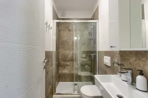 Brandneues, modernes Apartment für 4+2 Gäste mit Gemeinschaftspool - Image 3