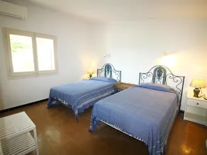 Appartement lumineux avec terrasse et parking à 300m de la plage - Image 4
