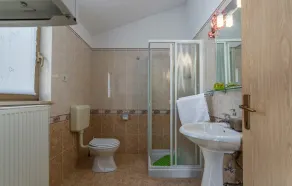 Cottage Nilda with Terrace - Image 2