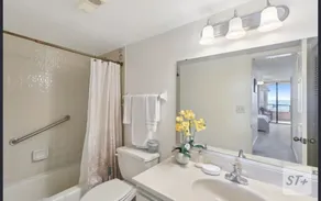 Ocean front condo in Ormond Beach with amazing view - Image 4