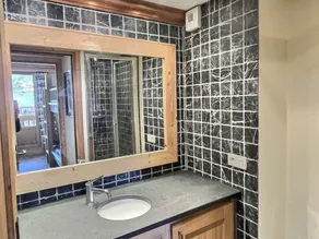 Superb apartment, pets welcome - 8 guests - Image 4