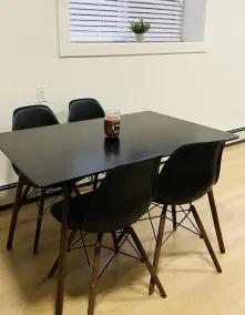 Spacious 2 bedroom suite near beaches and border - Image 2