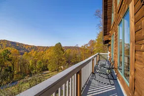 Hot Tub, Scenic Views, Pet Friendly! - Image 5