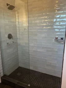 Oceanside Hot Tub Getaway - Image 2