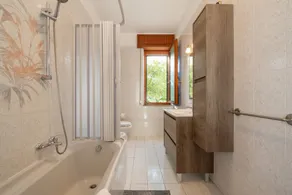 Casa vacanze 'San Giovanni' con terrazza privata, Wi-Fi e aria condizionata - Image 4