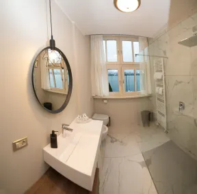 Little Marina Apartment - Lake Como East Side - lake front - Image 3