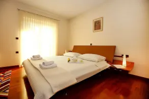 Geräumige und luxuriöse Villa Clara mit extra großem Pool - Image 5