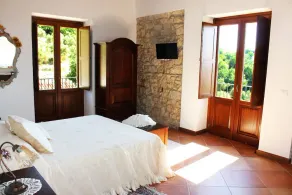 LUKSUS LANDHUS I CILENTO COAST, 18 GÆSTER, WIFI, POOL, GARDEN - Image 4