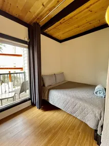 Cozy Mountain Getaway, ,pool+spa, full kitchen, walk or easy shuttle to lift - Image 5