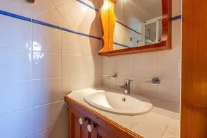 A 10m dalle piste di sci, 5° piano, vista montagna, fitness, piscina, sauna, hammam, balcone - Image 2