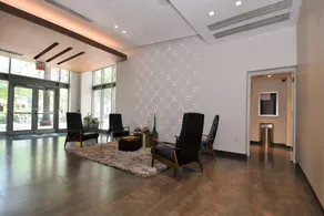 Awesome Apt With Pool in Midtown Miami - Image 2