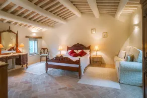 Luxury farmhouse in the beautiful Niccone Valley - Image 5