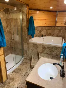 Beautiful Log Cabin 11ac. 4 br. 2.5 ba. on snowmobile trails in Manistee forest. - Image 5