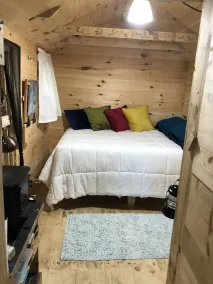 Tiny Cabin with Private Hot Tub on 100 Acres Kayaks, Canoes & Paddleboards - Image 5