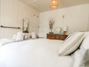 Driftwood Cottage - Image 4