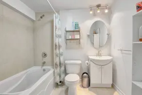 A very peaceful home - Image 4