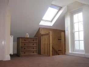 Øl-ferie-maisonette med parkering og balkon, tæt på strand, butikker og pubber - Image 3
