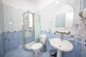 Hotel Sea Breeze - Image 4